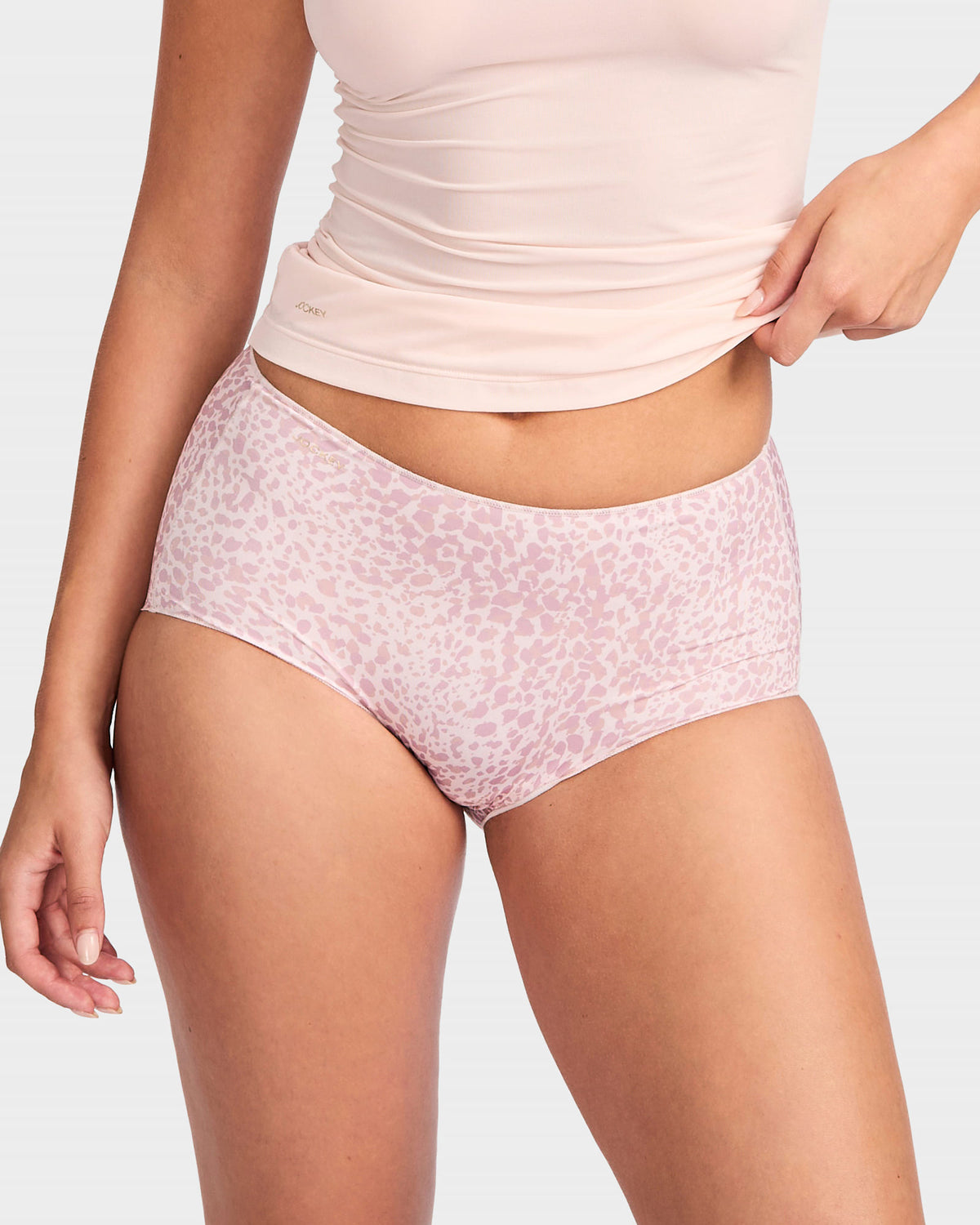 Jockey Women's No Panty Line Promise Next Gen Full Brief